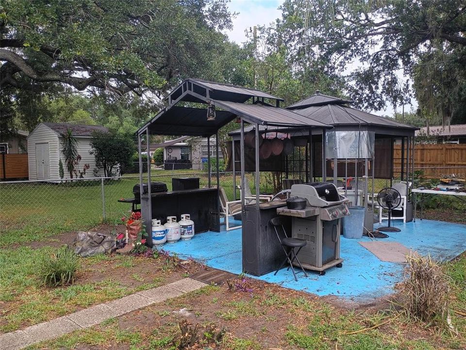 Activo con contrato: $280,000 (3 camas, 2 baños, 1650 Pies cuadrados)