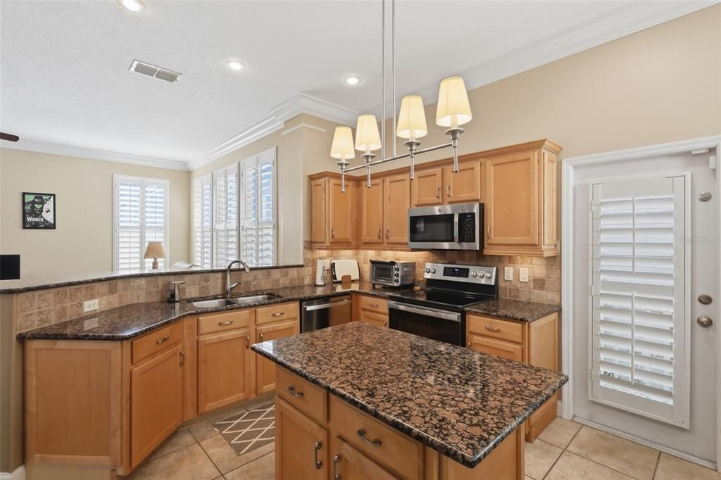 For Sale: $799,000 (3 beds, 2 baths, 2234 Square Feet)