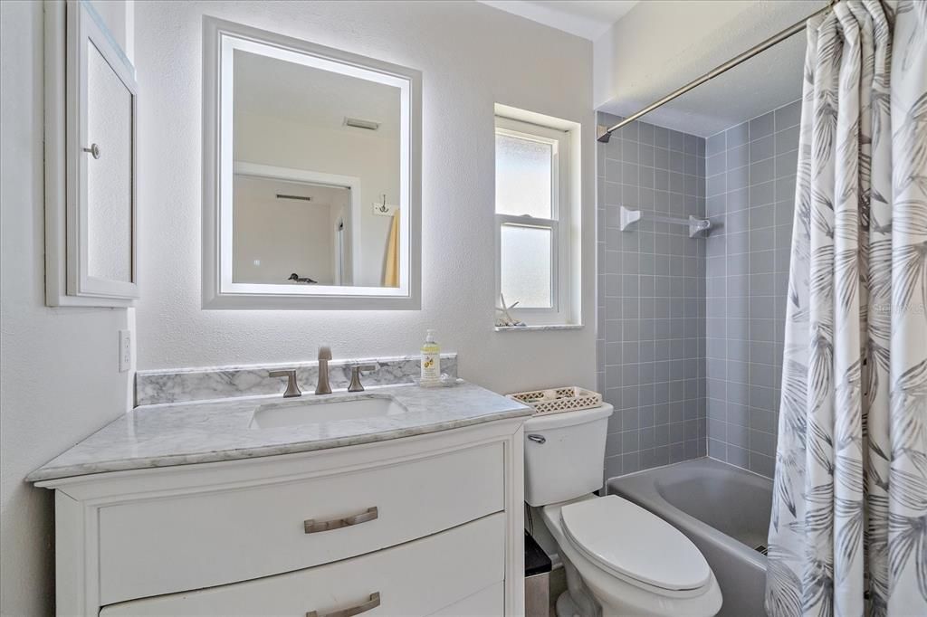 For Rent: $2,800 (2 beds, 2 baths, 1431 Square Feet)