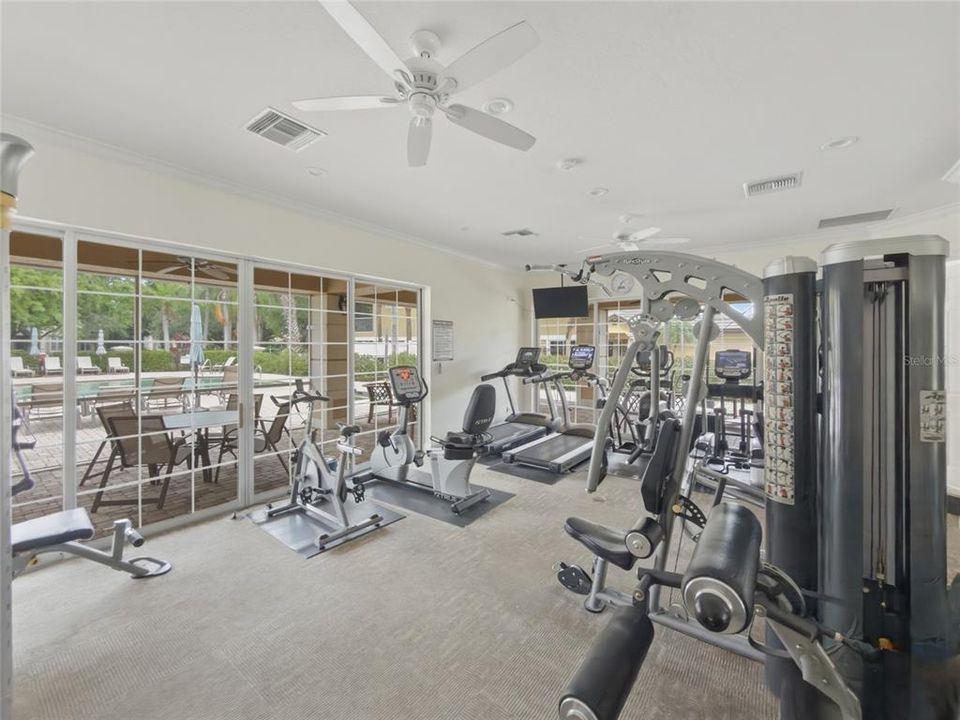 Activo con contrato: $529,000 (3 camas, 3 baños, 2344 Pies cuadrados)