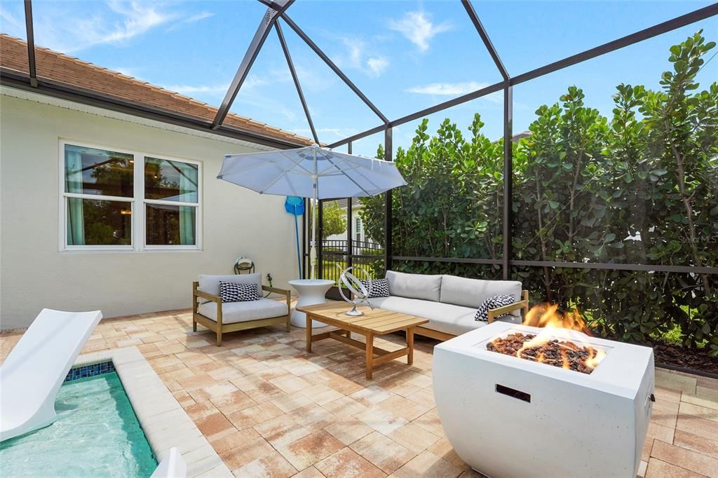 En Venta: $1,325,000 (3 camas, 2 baños, 2376 Pies cuadrados)