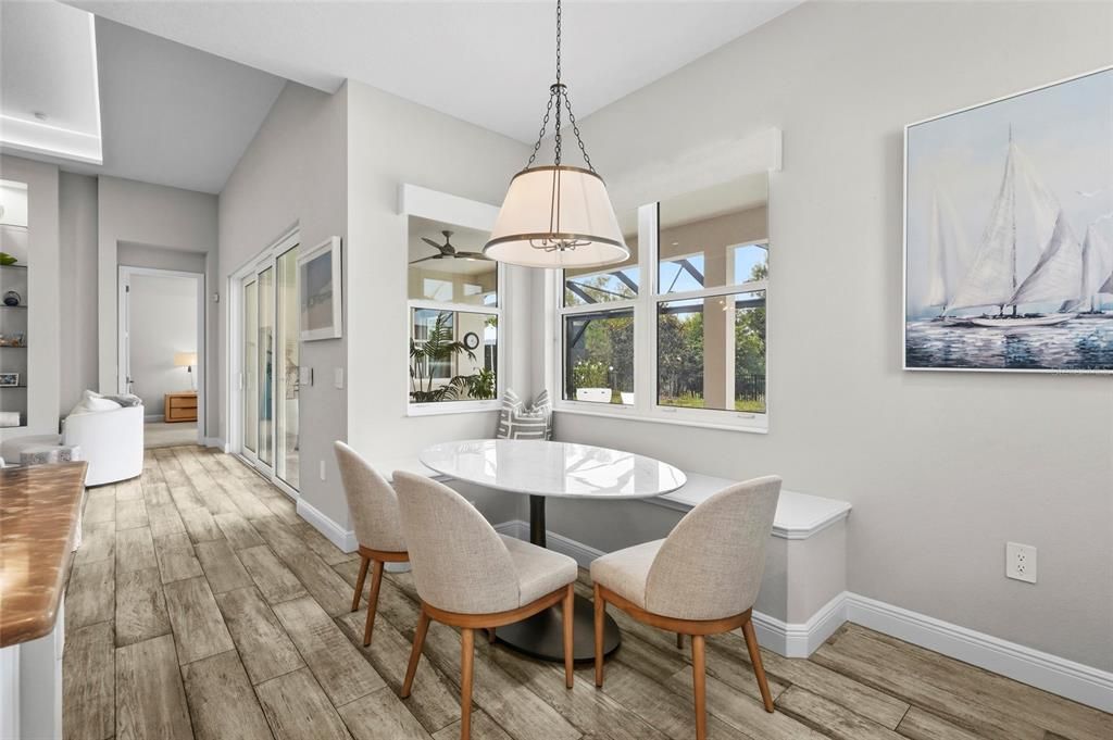 En Venta: $1,325,000 (3 camas, 2 baños, 2376 Pies cuadrados)