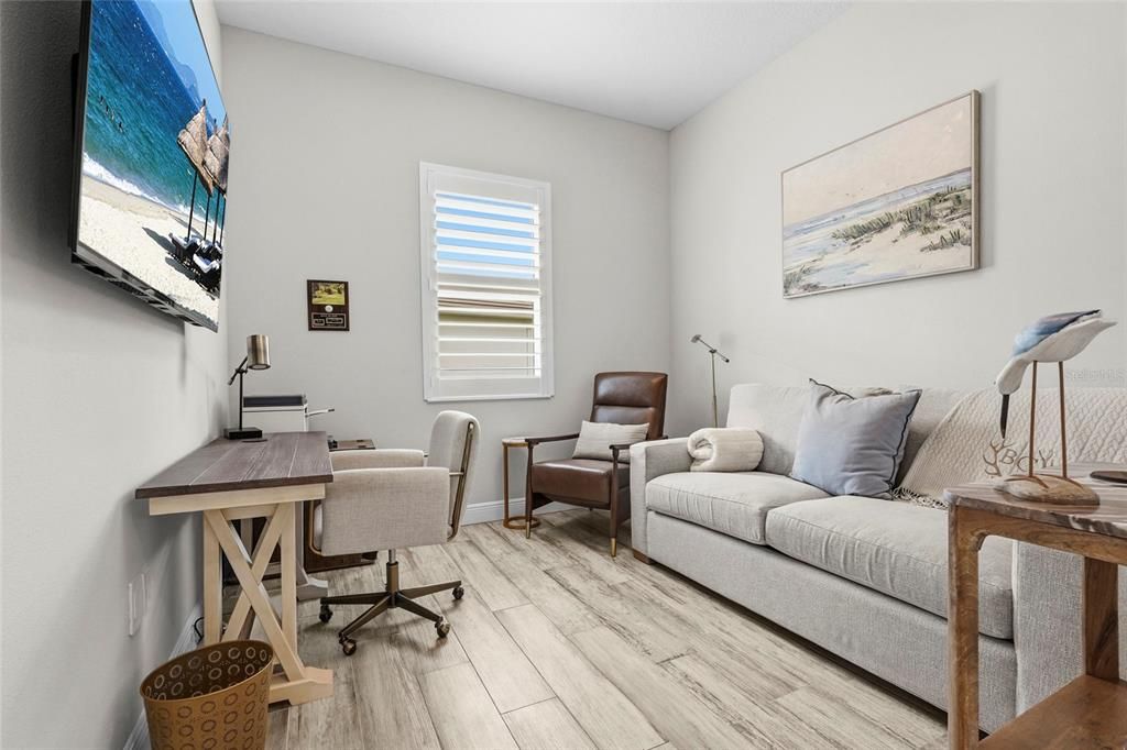 En Venta: $1,325,000 (3 camas, 2 baños, 2376 Pies cuadrados)