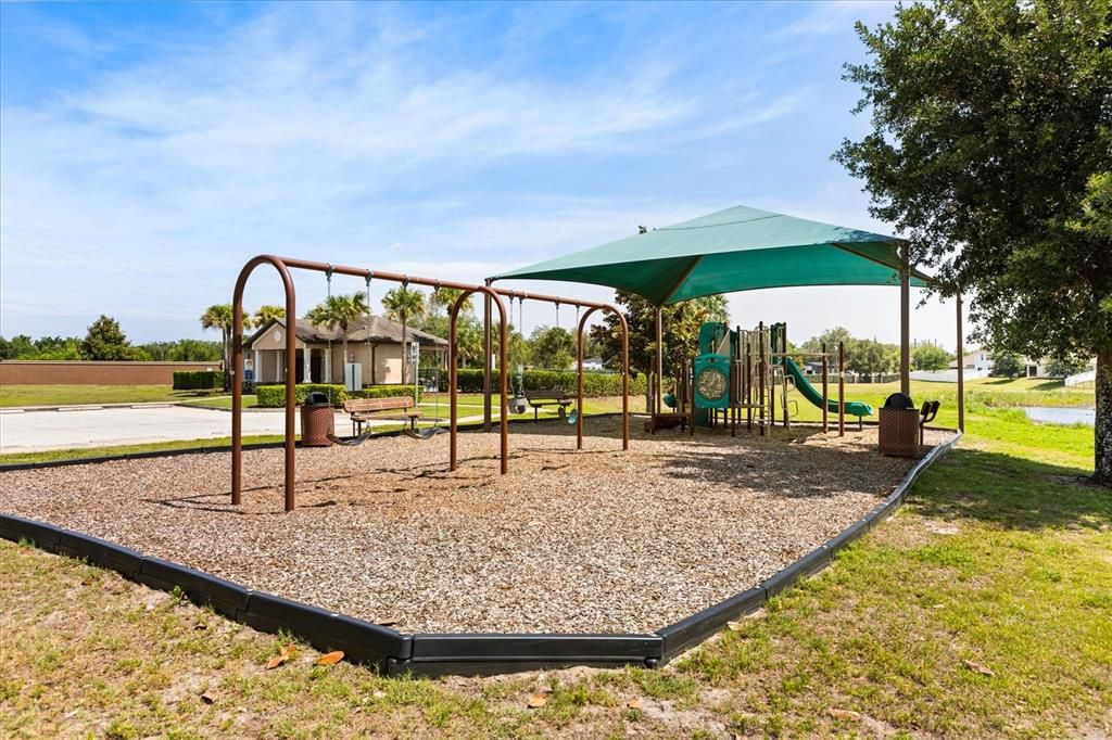 For Sale: $235,000 (3 beds, 2 baths, 1571 Square Feet)