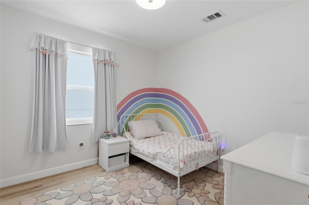 Activo con contrato: $439,900 (3 camas, 2 baños, 1348 Pies cuadrados)