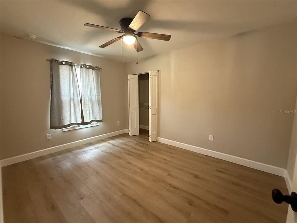 For Rent: $2,100 (3 beds, 2 baths, 1253 Square Feet)