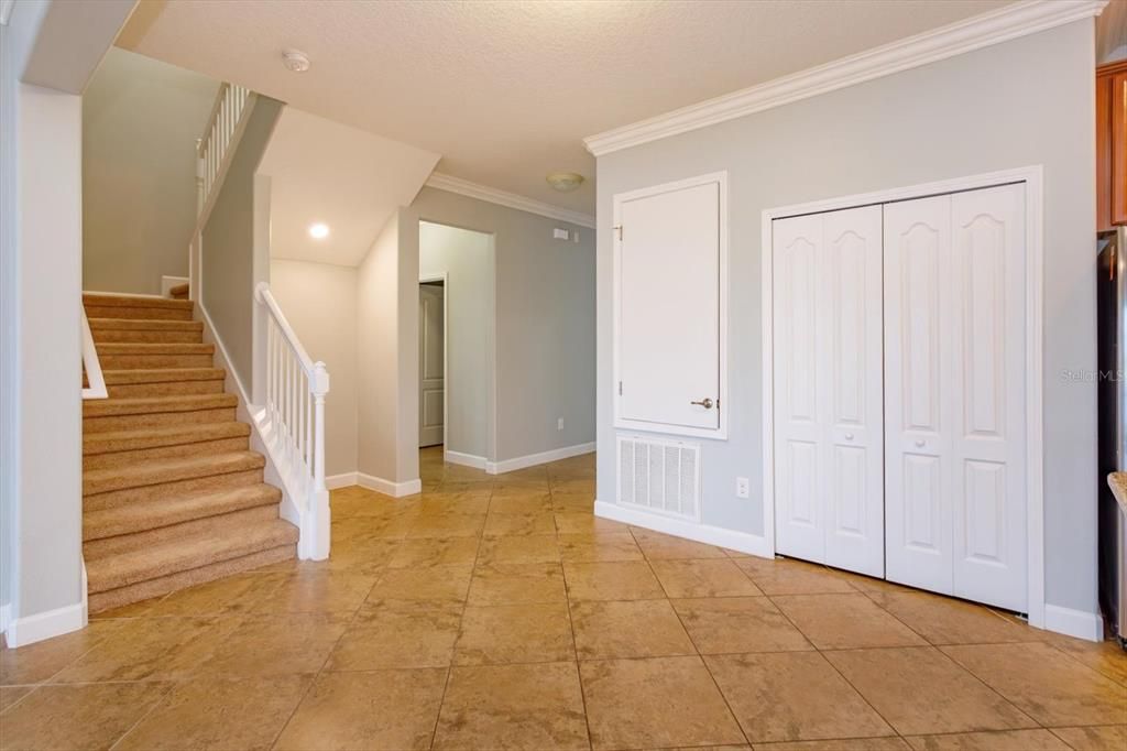 Active With Contract: $575,000 (4 beds, 3 baths, 2853 Square Feet)