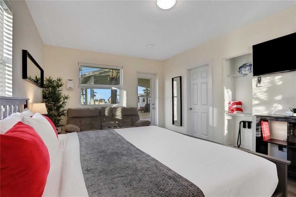 For Sale: $1,500,000 (0 beds, 0 baths, 3835 Square Feet)