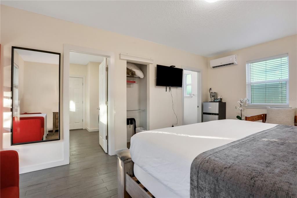 For Sale: $1,500,000 (0 beds, 0 baths, 3835 Square Feet)