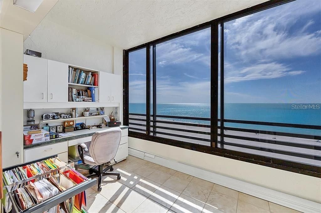: $2,400,000 (3 beds, 2 baths, 2154 Square Feet)