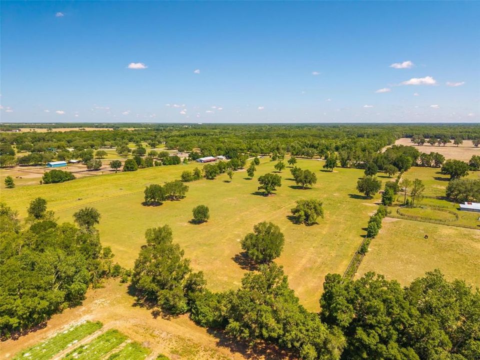 待售: $560,000 (15.41 acres)