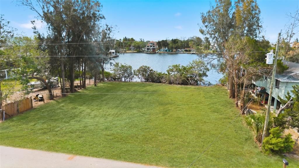 For Sale: $425,000 (0.23 acres)