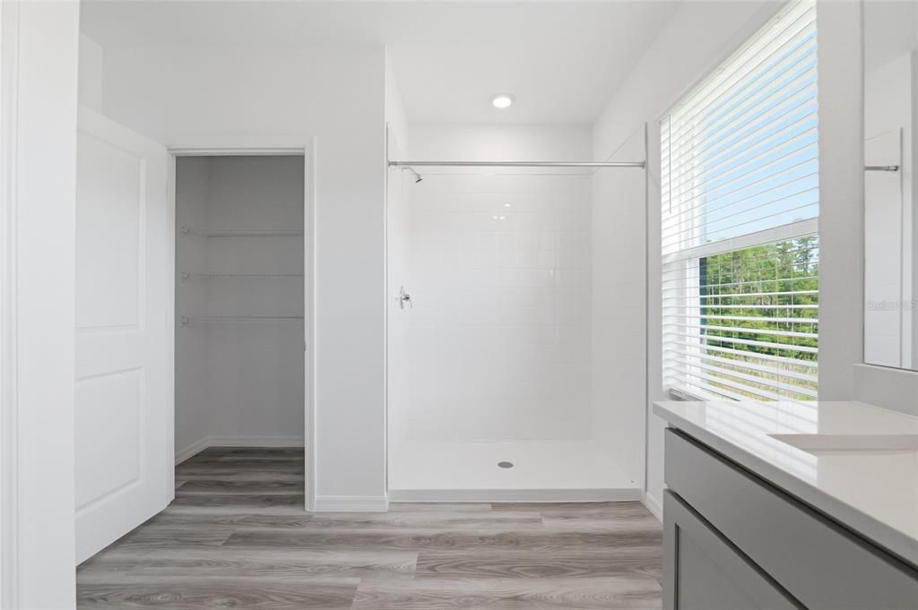В аренду: $2,995 (4 спален, 2 ванн, 2260 Квадратных фут)