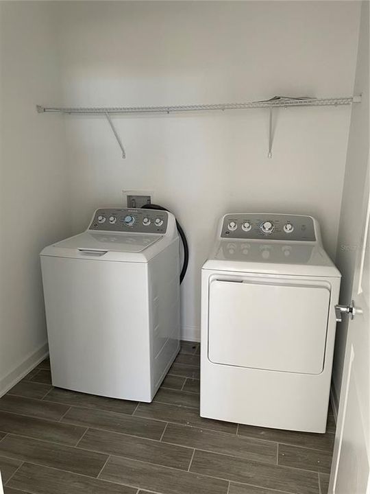 For Rent: $2,800 (4 beds, 3 baths, 2581 Square Feet)