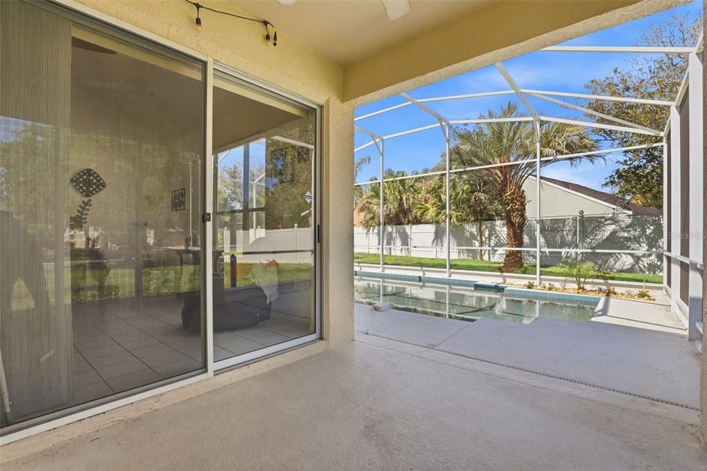 For Sale: $478,900 (4 beds, 3 baths, 2814 Square Feet)