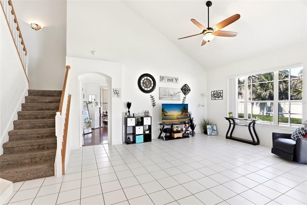 For Sale: $478,900 (4 beds, 3 baths, 2814 Square Feet)