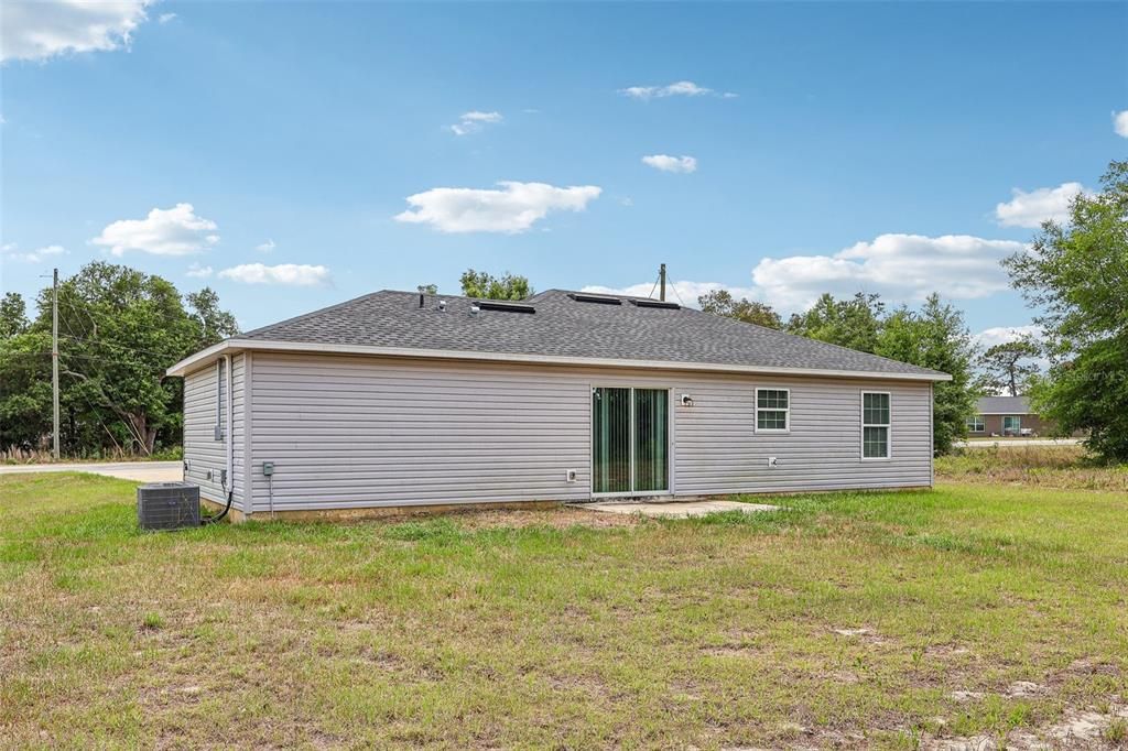 На продажу: $214,900 (3 спален, 2 ванн, 1191 Квадратных фут)