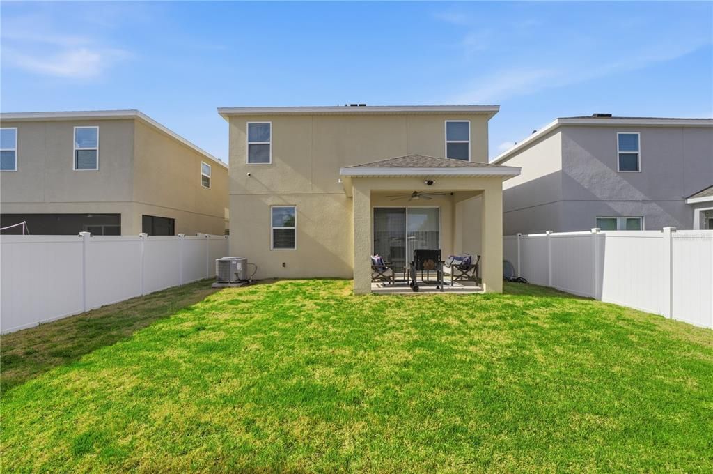 En Venta: $465,000 (4 camas, 2 baños, 2658 Pies cuadrados)