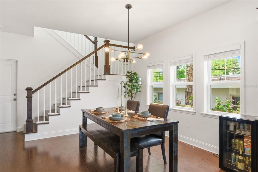For Sale: $800,000 (3 beds, 2 baths, 2283 Square Feet)