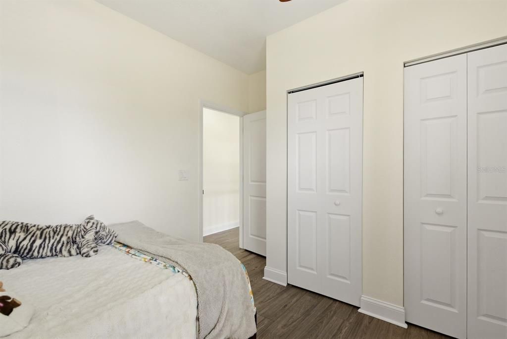 For Sale: $800,000 (3 beds, 2 baths, 2283 Square Feet)