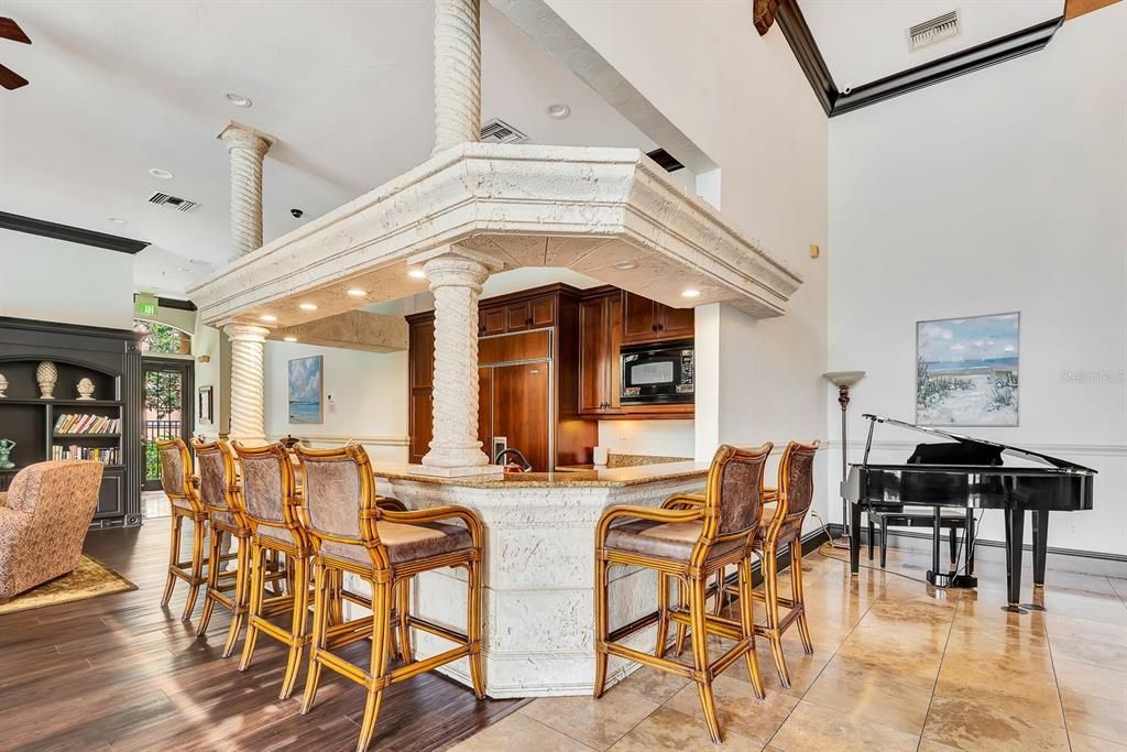 В аренду: $1,750 (1 спален, 1 ванн, 661 Квадратных фут)