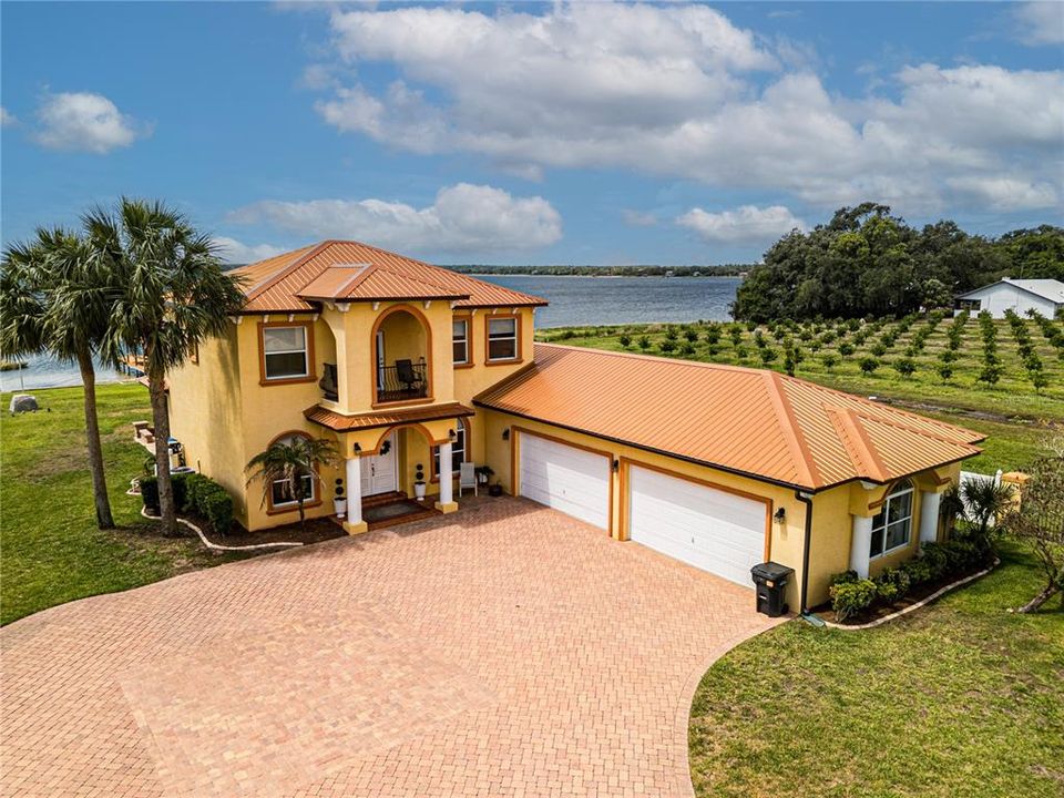 Active With Contract: $838,000 (4 beds, 3 baths, 3030 Square Feet)
