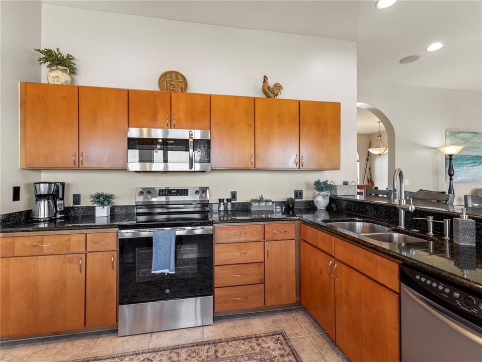 Active With Contract: $838,000 (4 beds, 3 baths, 3030 Square Feet)
