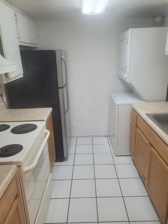 En Venta: $170,000 (3 camas, 2 baños, 893 Pies cuadrados)