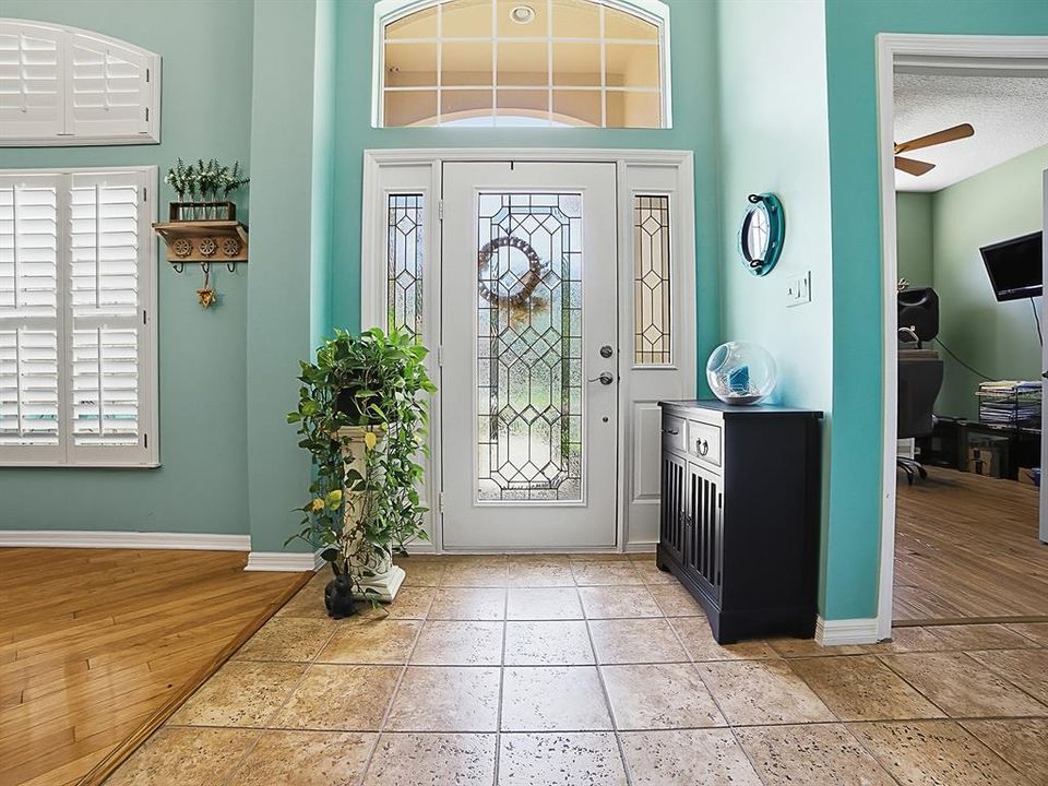 En Venta: $415,000 (3 camas, 2 baños, 2684 Pies cuadrados)