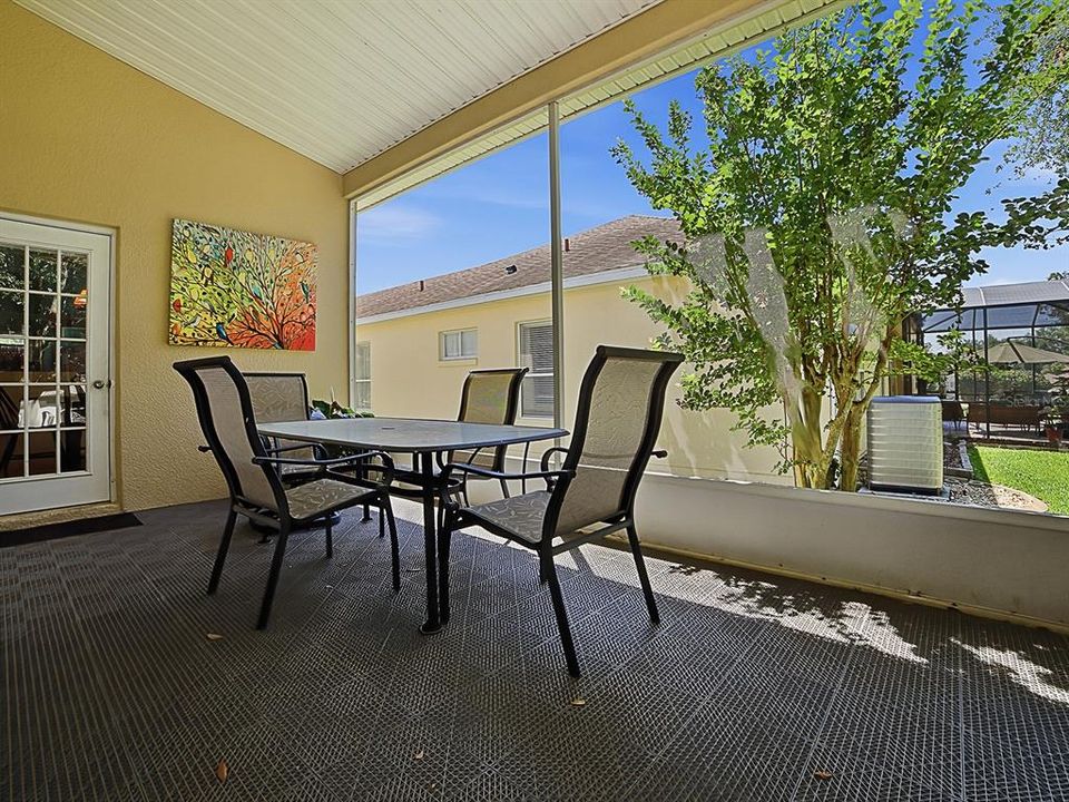 En Venta: $415,000 (3 camas, 2 baños, 2684 Pies cuadrados)