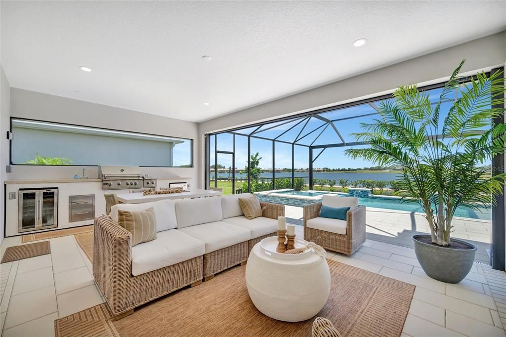 Activo con contrato: $1,325,000 (3 camas, 3 baños, 2257 Pies cuadrados)
