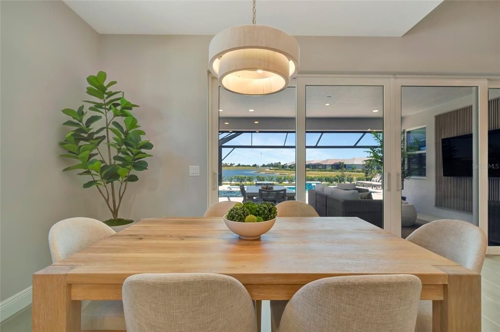 Activo con contrato: $1,325,000 (3 camas, 3 baños, 2257 Pies cuadrados)
