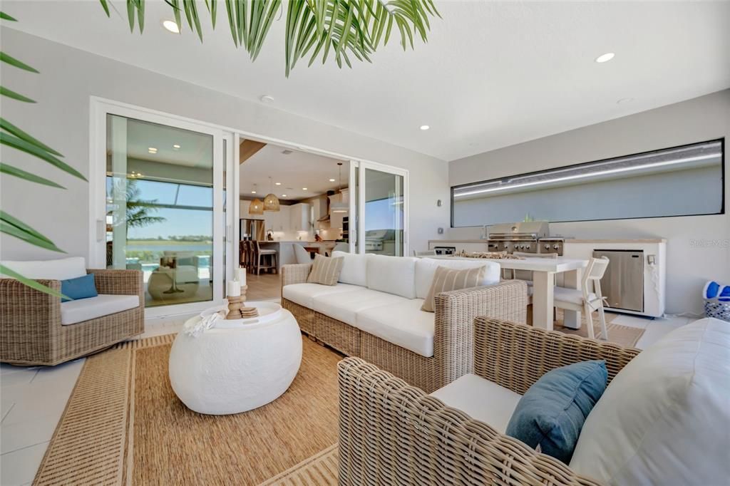 Activo con contrato: $1,325,000 (3 camas, 3 baños, 2257 Pies cuadrados)
