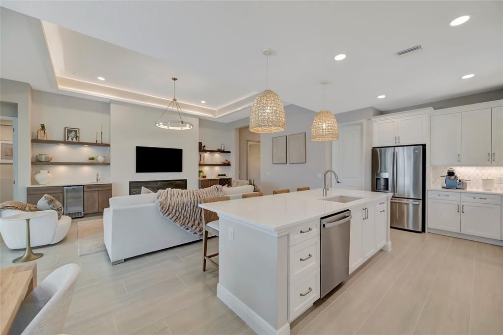Activo con contrato: $1,325,000 (3 camas, 3 baños, 2257 Pies cuadrados)