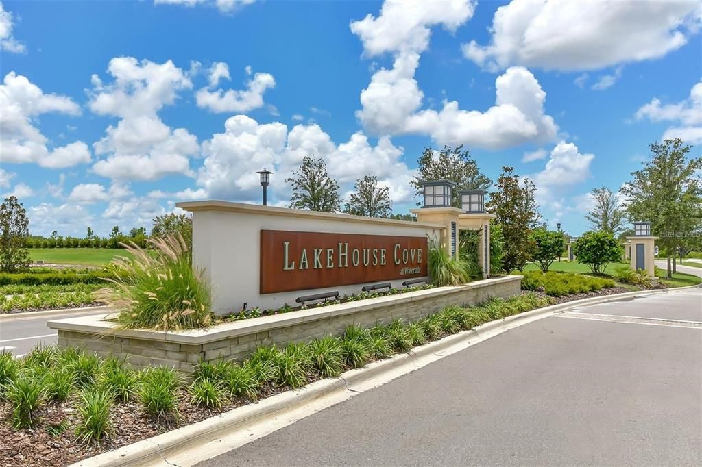 Activo con contrato: $1,325,000 (3 camas, 3 baños, 2257 Pies cuadrados)