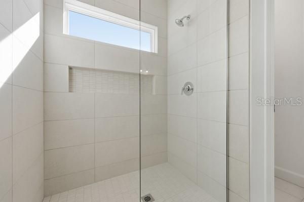 В аренду: $3,195 (3 спален, 2 ванн, 1700 Квадратных фут)