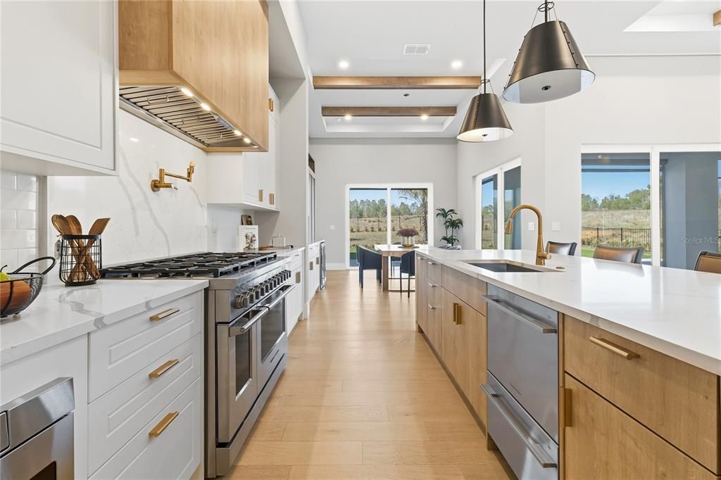 For Rent: $13,500 (4 beds, 4 baths, 3916 Square Feet)