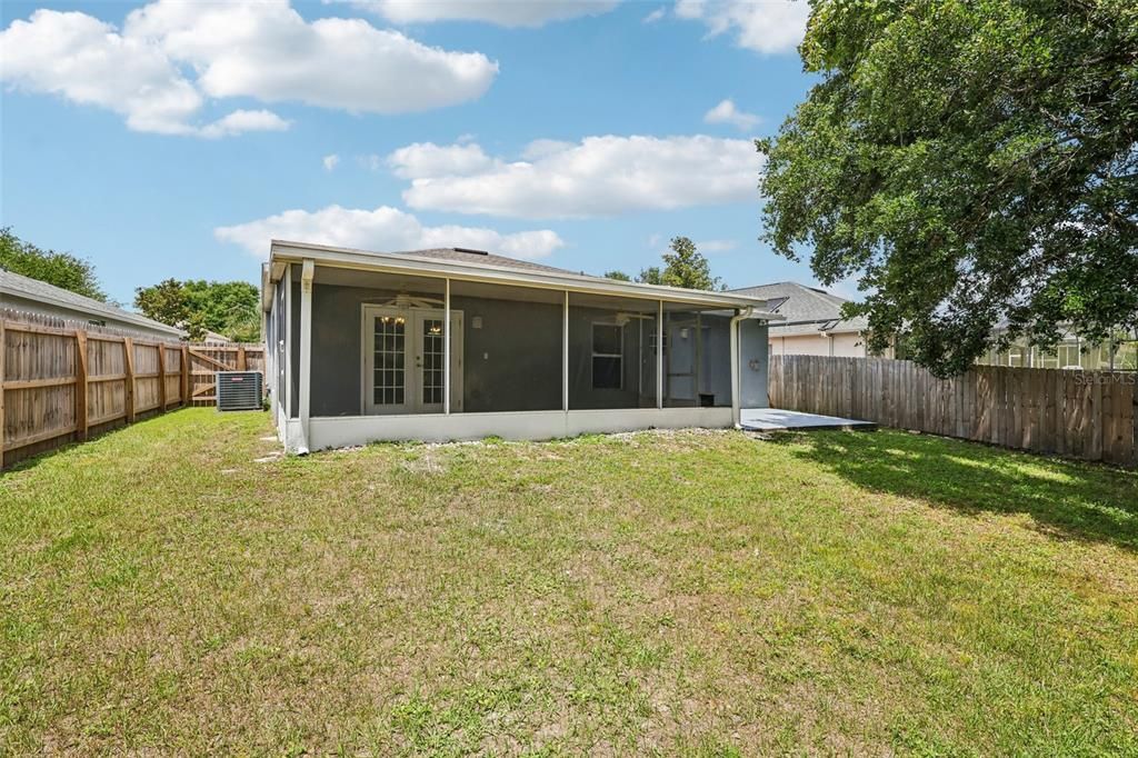 For Sale: $389,900 (4 beds, 2 baths, 1874 Square Feet)