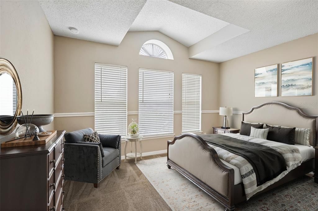 For Sale: $389,900 (4 beds, 2 baths, 1874 Square Feet)