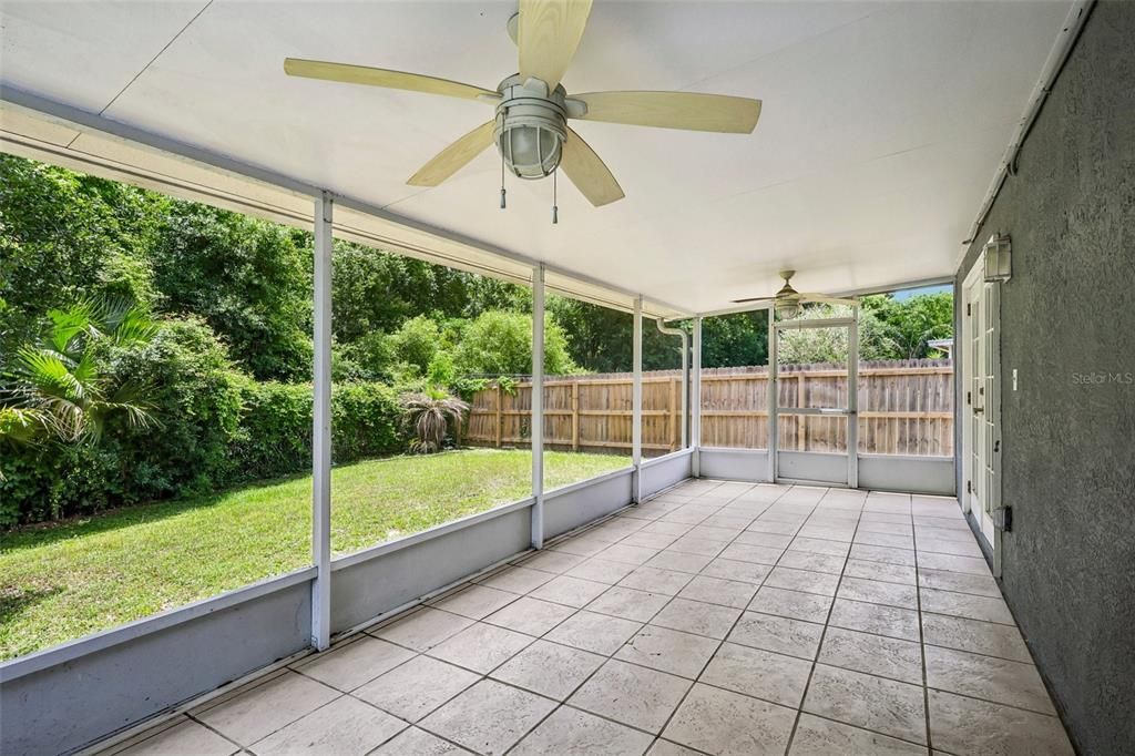 For Sale: $389,900 (4 beds, 2 baths, 1874 Square Feet)