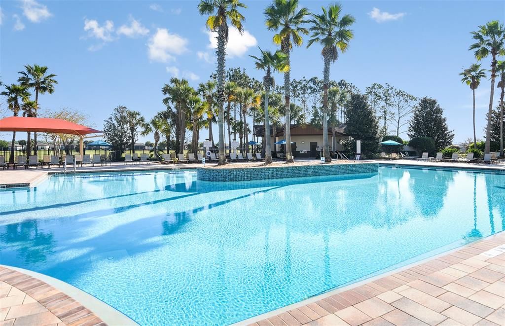 En Venta: $689,500 (3 camas, 3 baños, 2809 Pies cuadrados)