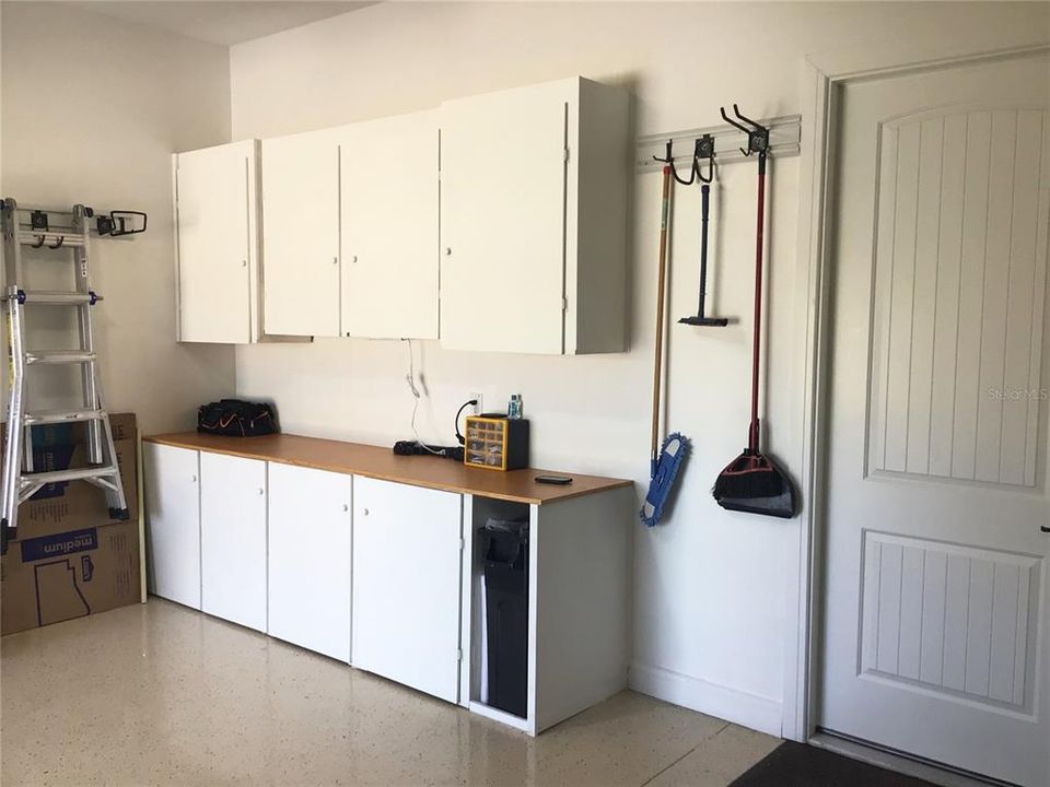 En Venta: $689,500 (3 camas, 3 baños, 2809 Pies cuadrados)