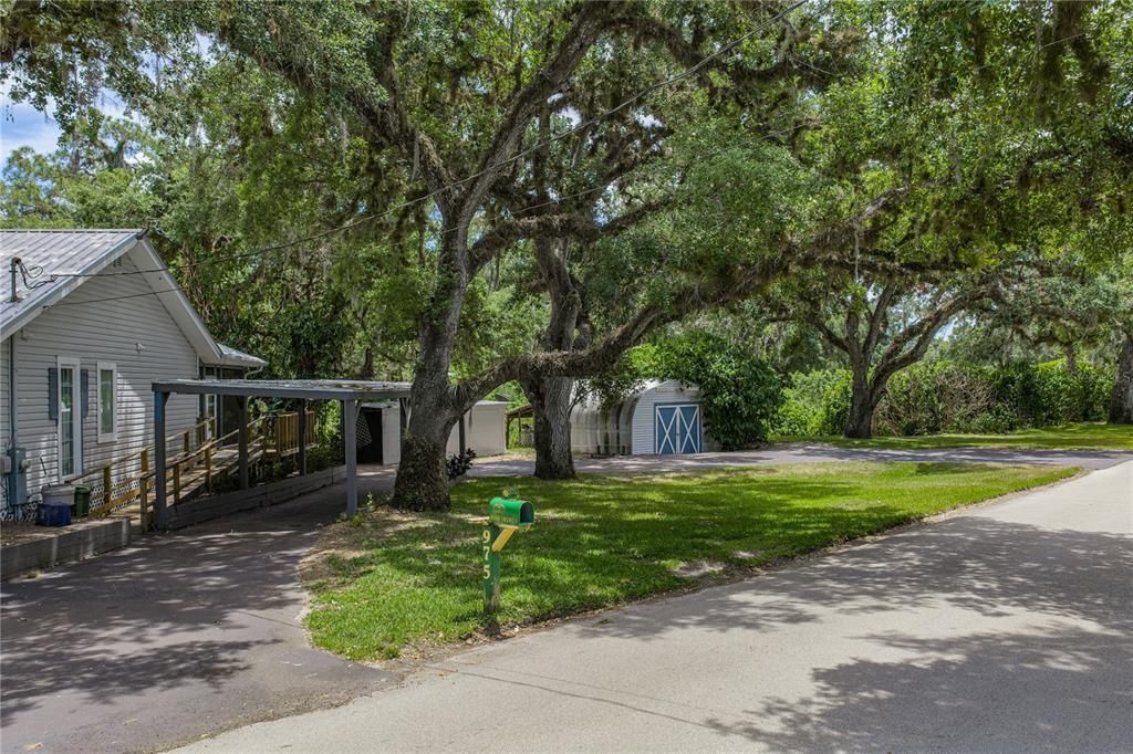 For Sale: $325,000 (3 beds, 2 baths, 1704 Square Feet)