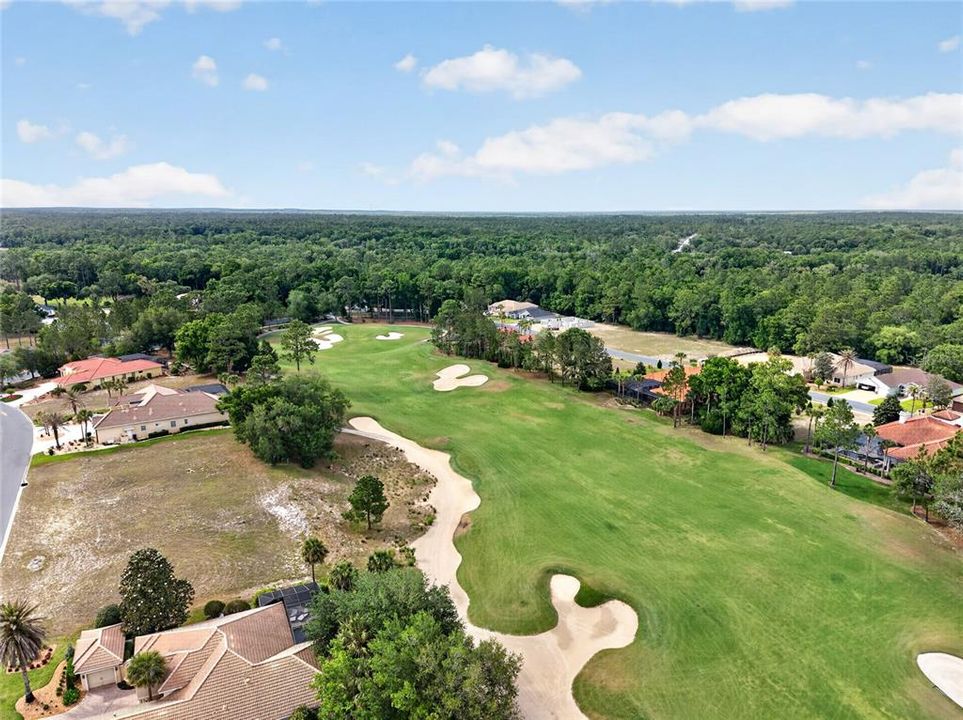 En Venta: $925,000 (4 camas, 3 baños, 3250 Pies cuadrados)