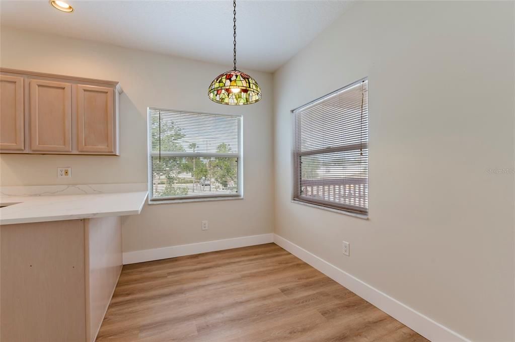 For Rent: $4,950 (6 beds, 2 baths, 3262 Square Feet)