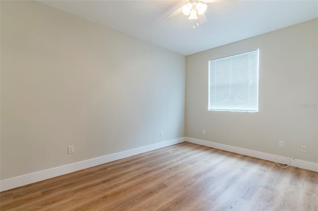 For Rent: $4,950 (6 beds, 2 baths, 3262 Square Feet)