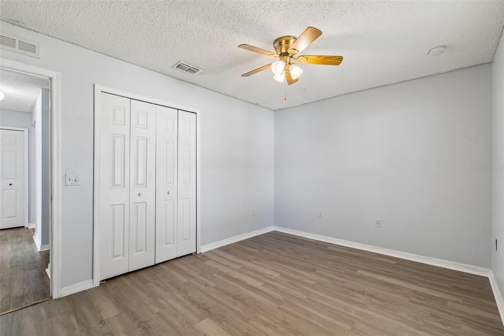 En Renta: $2,450 (4 camas, 2 baños, 1750 Pies cuadrados)