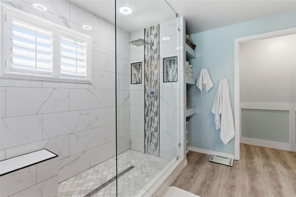For Sale: $449,900 (3 beds, 2 baths, 1730 Square Feet)