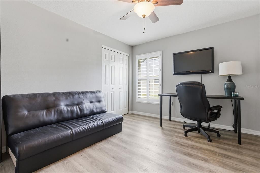 For Sale: $449,900 (3 beds, 2 baths, 1730 Square Feet)