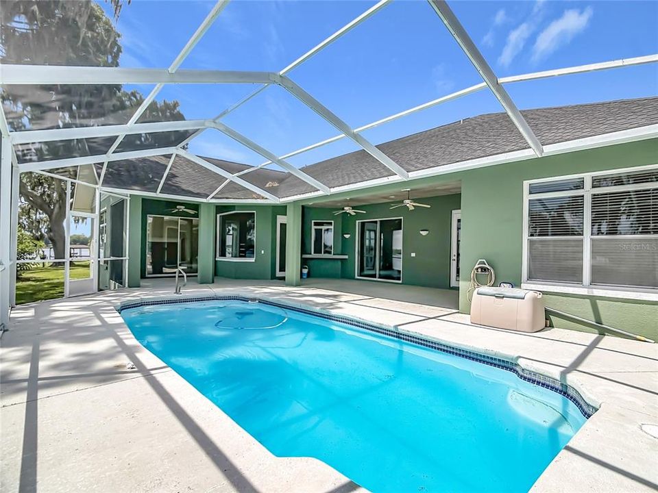 For Sale: $740,000 (4 beds, 3 baths, 3065 Square Feet)
